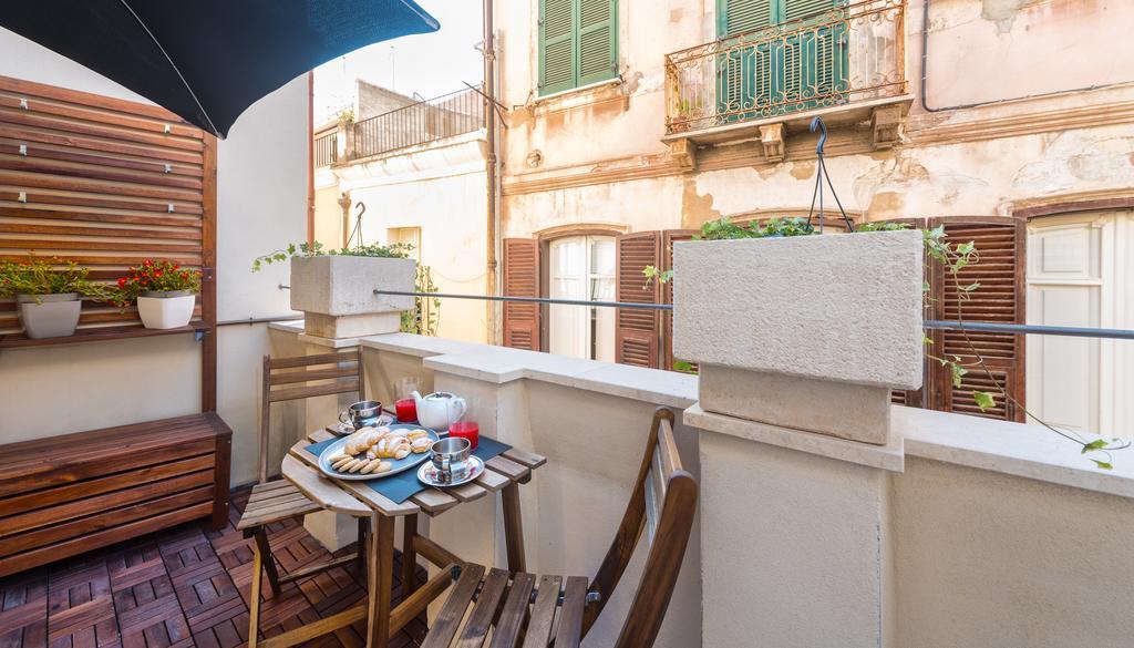 Castelletto Suite La Marina Cagliari Extérieur photo